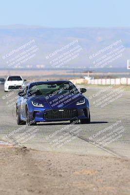 media/Oct-04-2025-OnGrid (Sat) [[44bd565ffa]]/Blue Group/Sunrise/